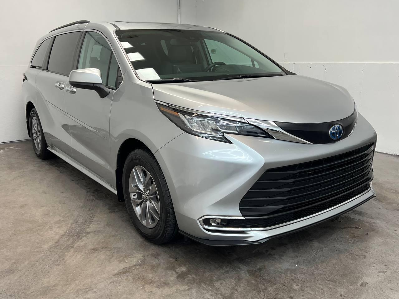 Toyota Sienna  2022