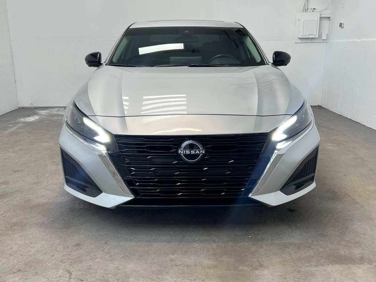 Nissan Altima 2.5 SL Sedan 2023