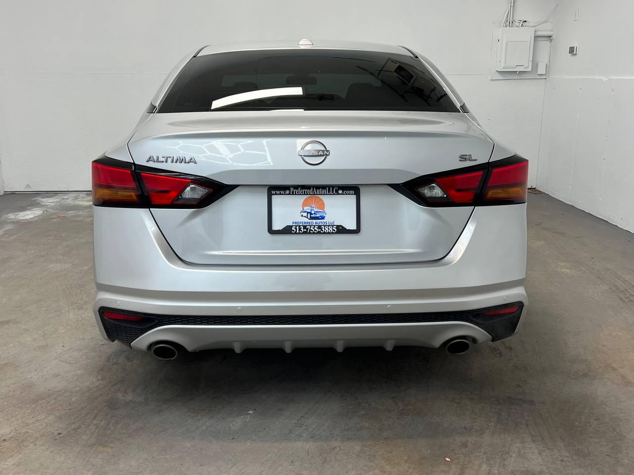 Nissan Altima 2.5 SL Sedan 2023