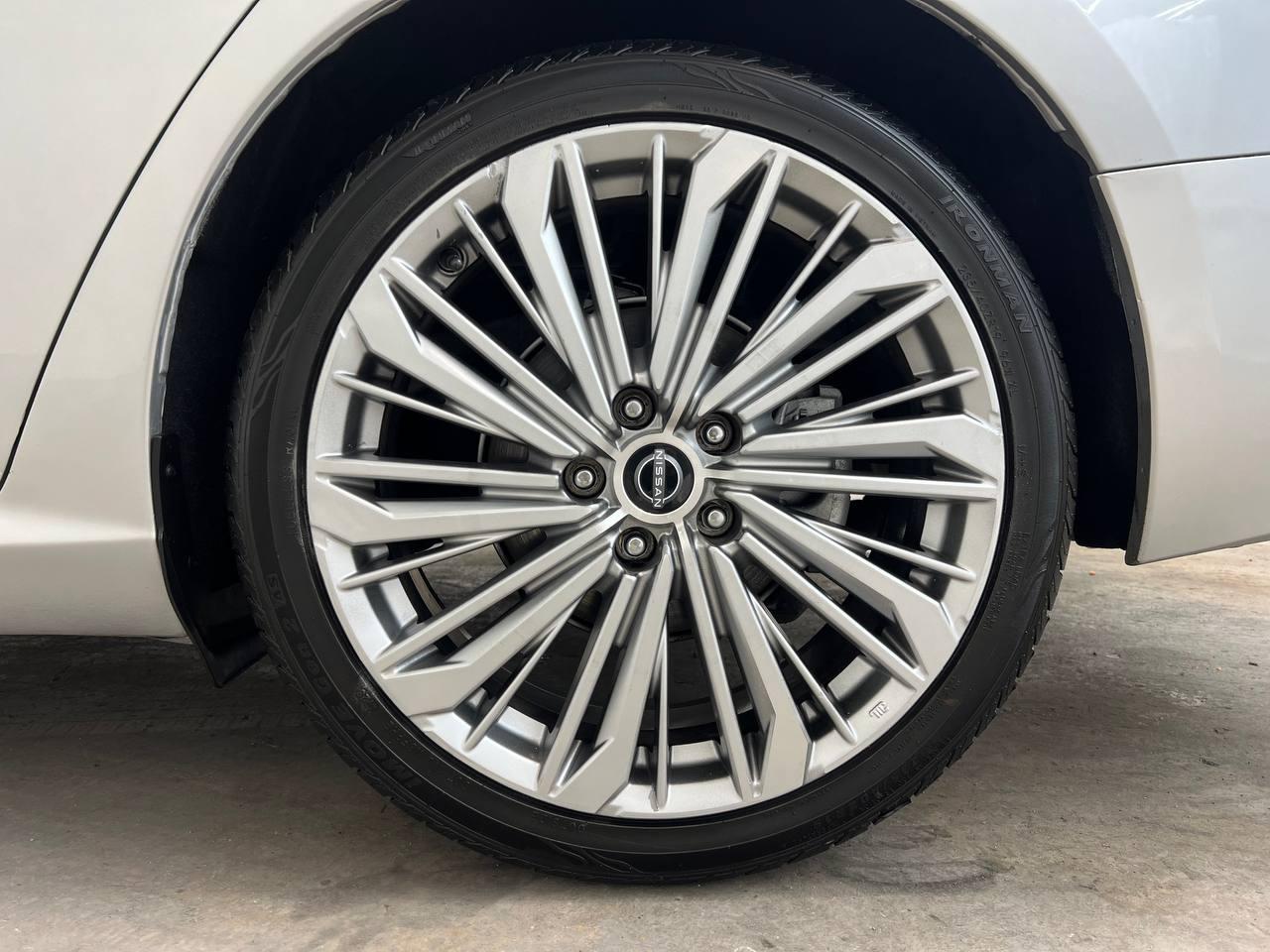 Nissan Altima 2.5 SL Sedan 2023