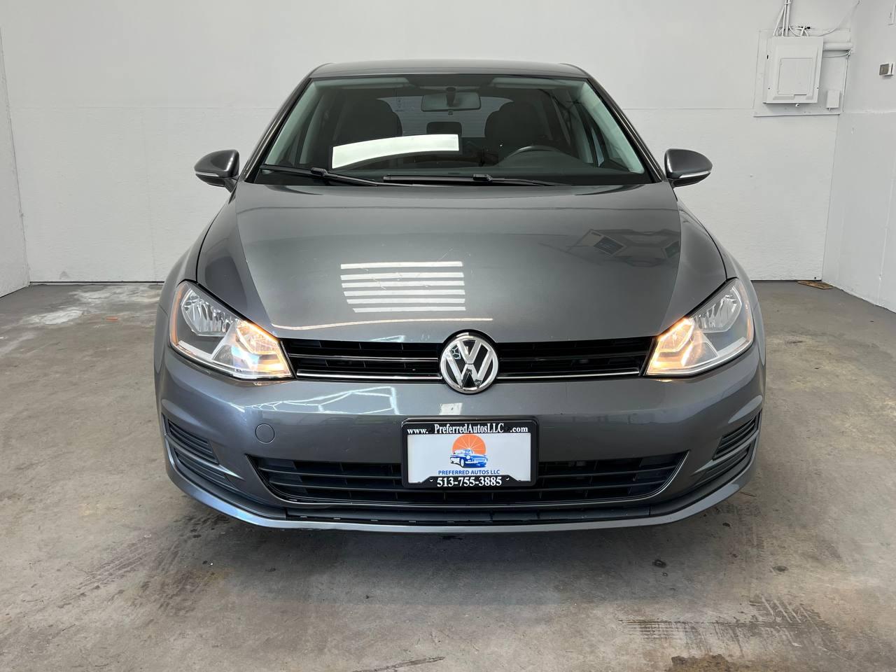 Volkswagen Golf  2017