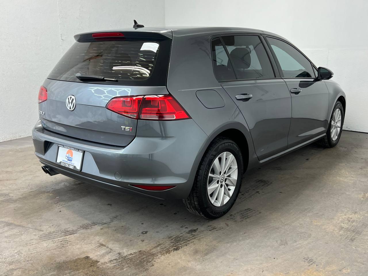 Volkswagen Golf  2017