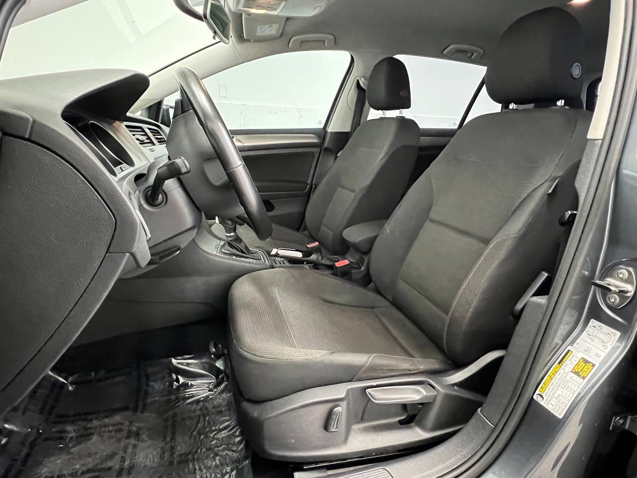 Volkswagen Golf  2017