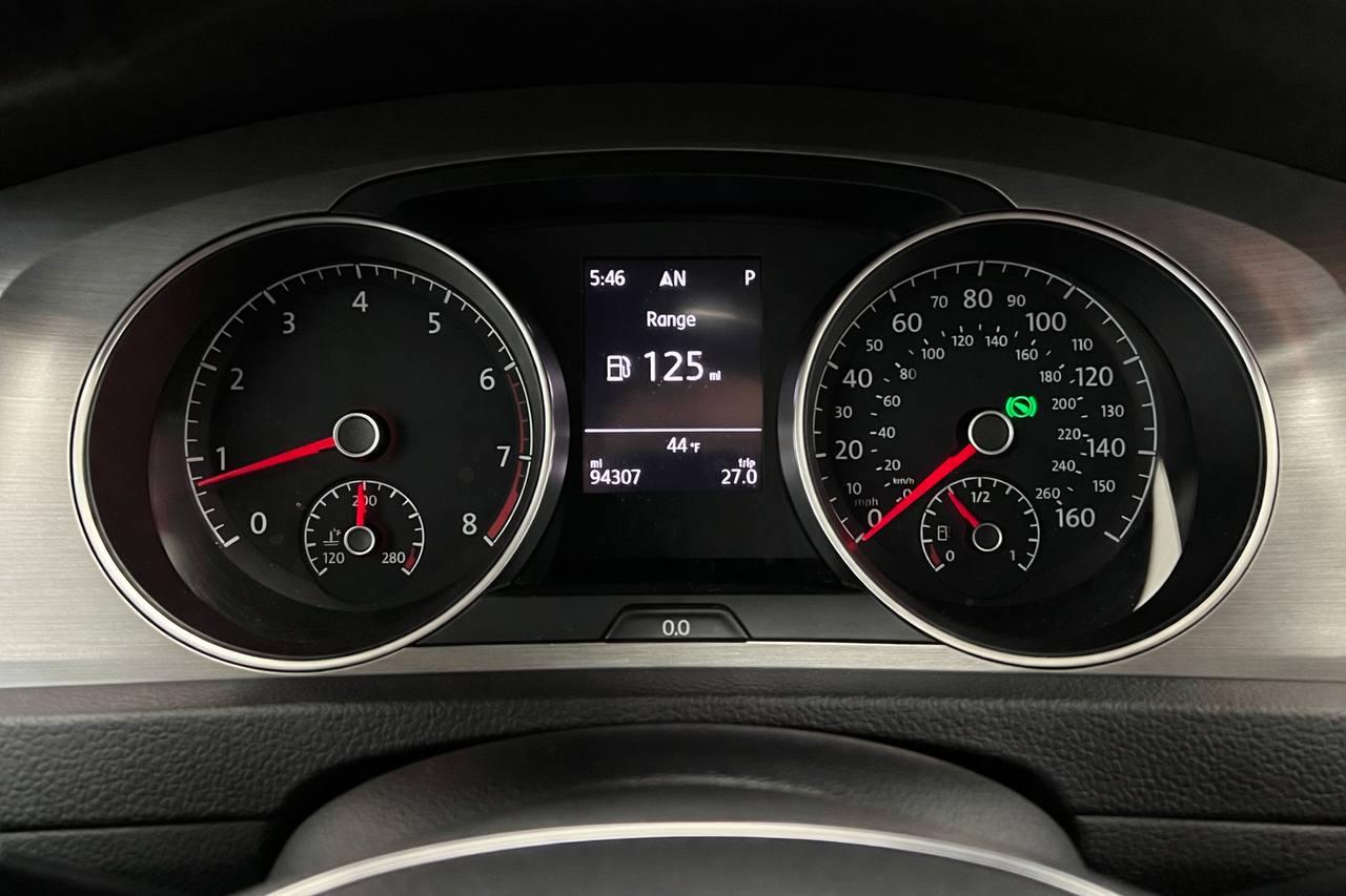 Volkswagen Golf  2017