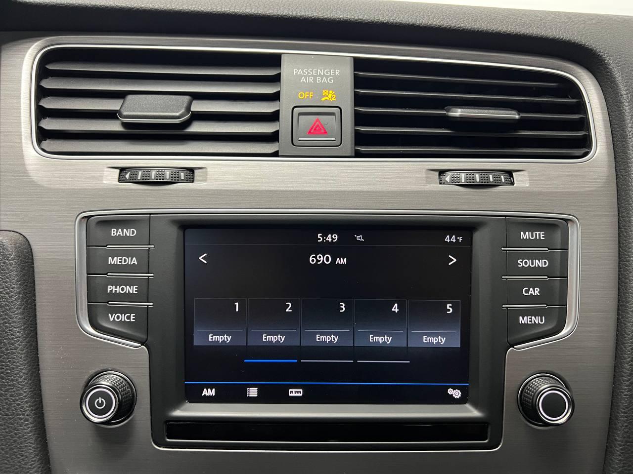 Volkswagen Golf  2017