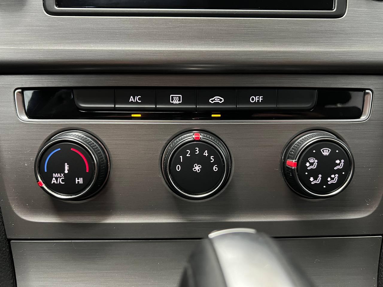 Volkswagen Golf  2017