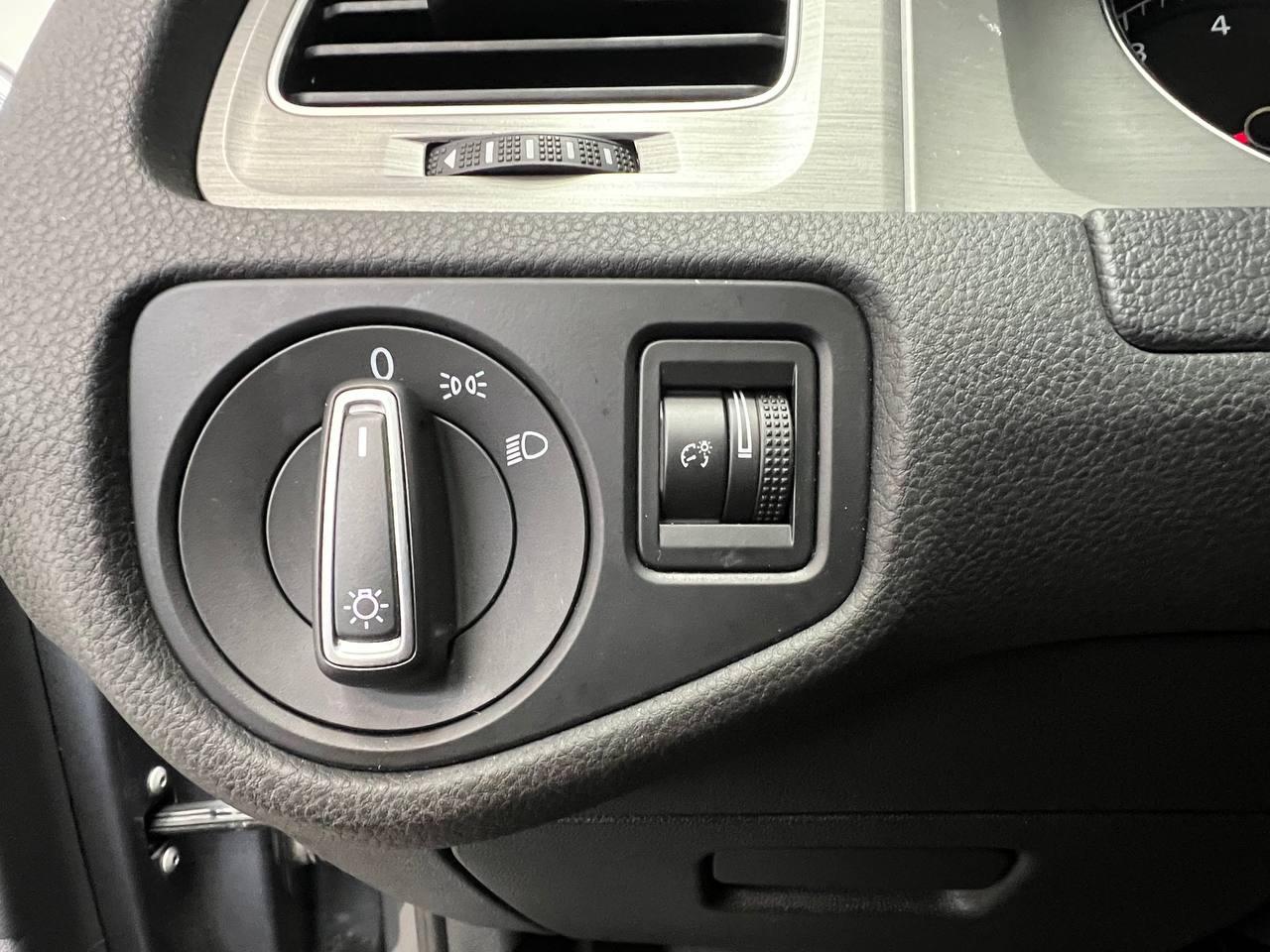 Volkswagen Golf  2017