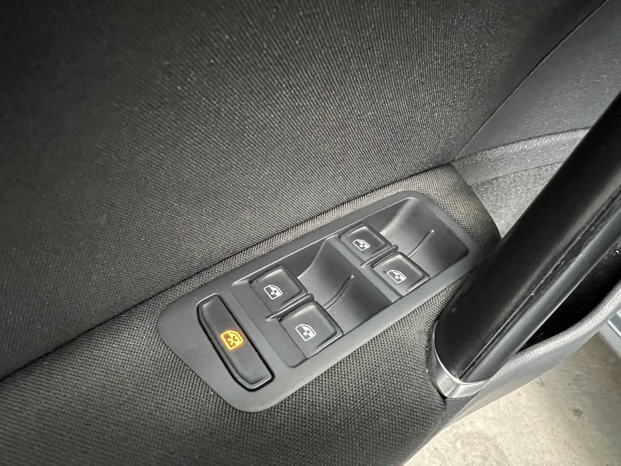 Volkswagen Golf  2017