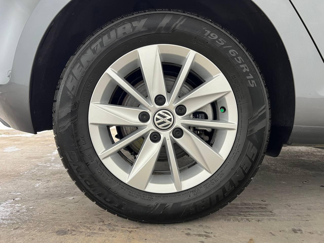 Volkswagen Golf  2017