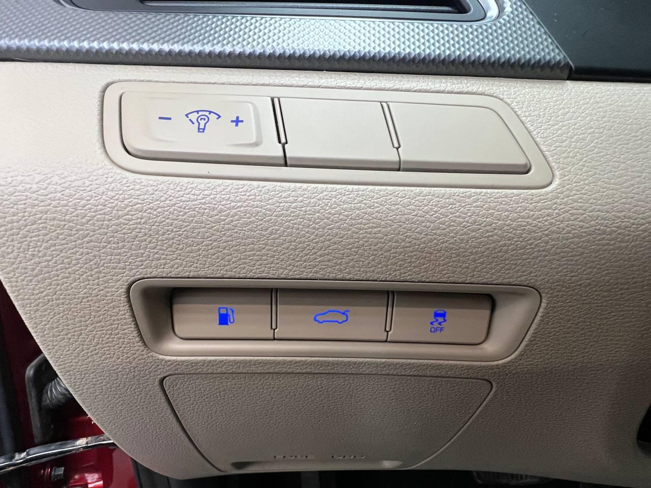 Hyundai Sonata SE 2.4L PZEV 2015