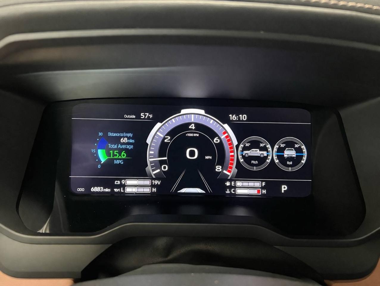 Toyota Tundra 4WD  2025