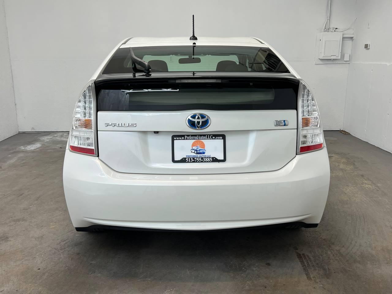 Toyota Prius Base 2010