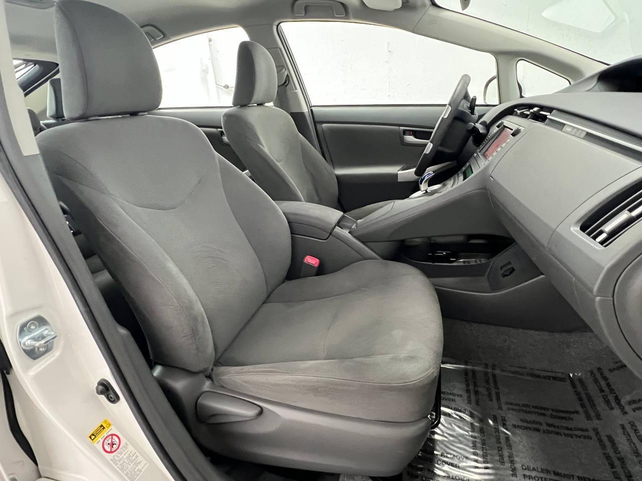 Toyota Prius Base 2010