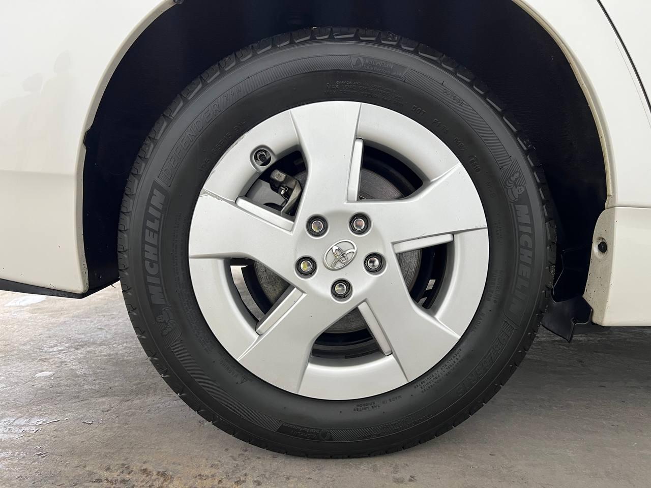 Toyota Prius Base 2010