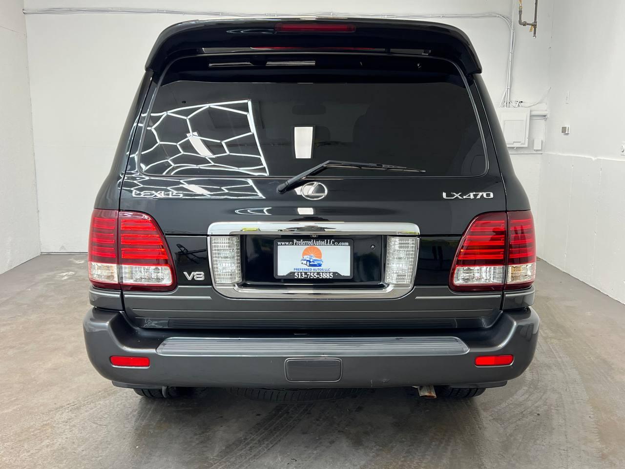 Lexus LX 470 4D SUV 4WD 2005