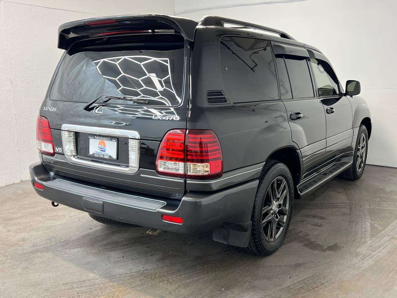 Lexus LX 470 4D SUV 4WD 2005