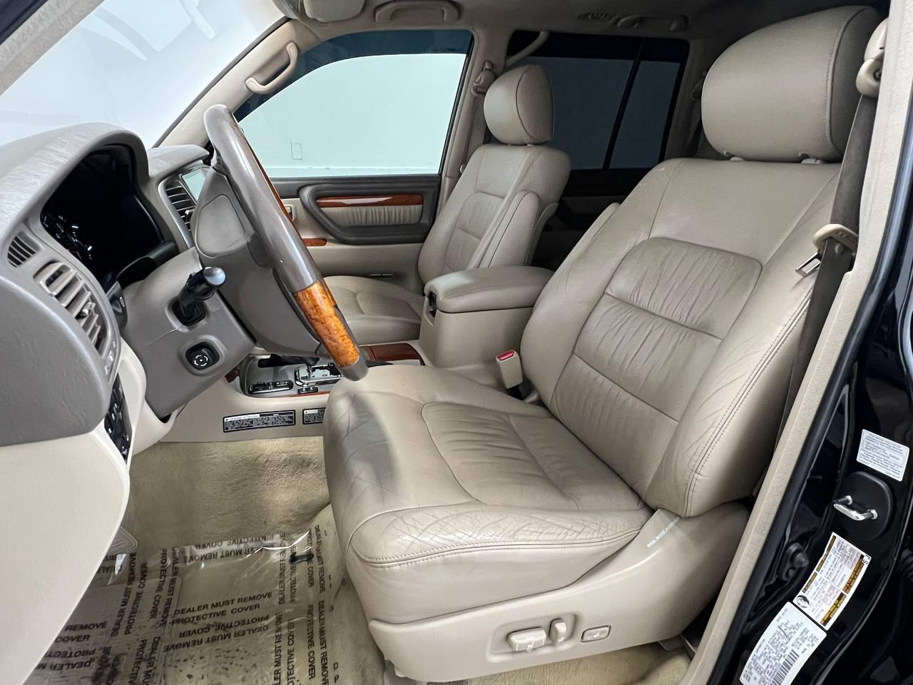 Lexus LX 470 4D SUV 4WD 2005