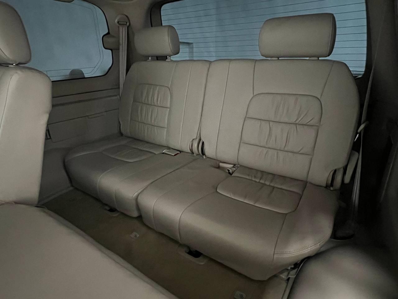 Lexus LX 470 4D SUV 4WD 2005