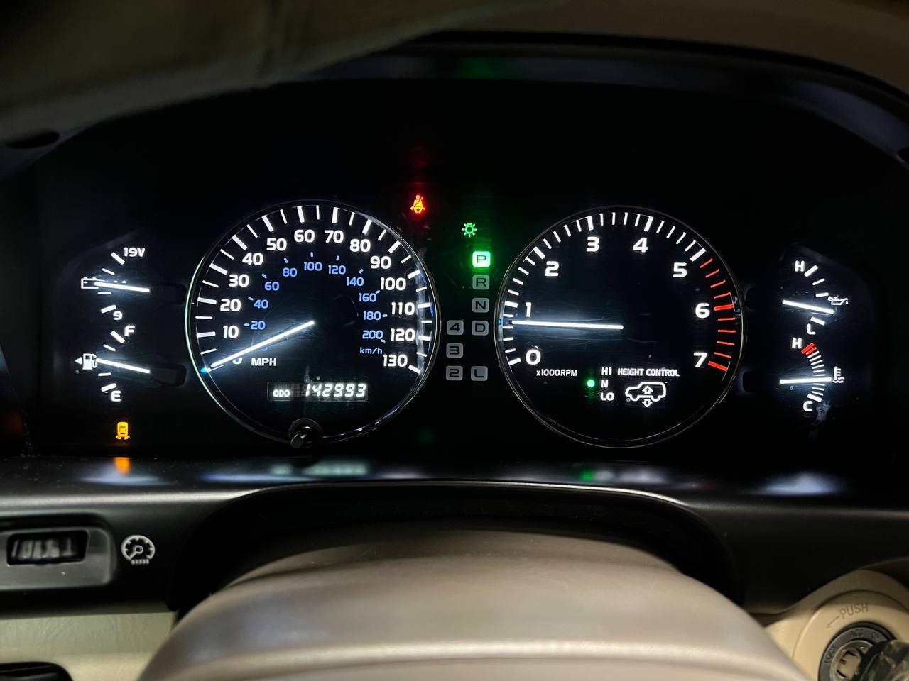 Lexus LX 470 4D SUV 4WD 2005