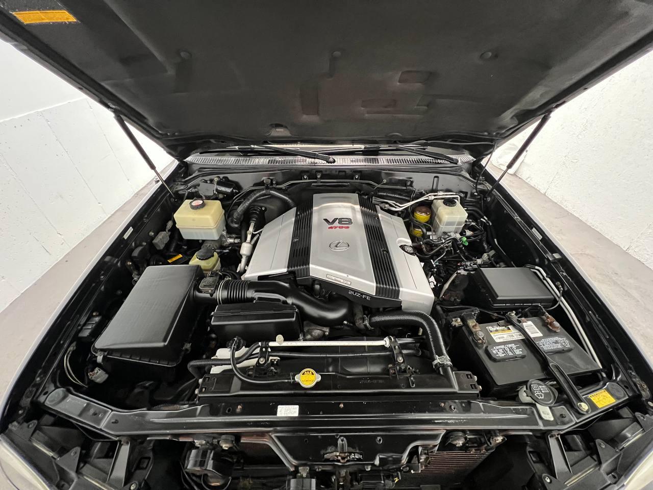 Lexus LX 470 4D SUV 4WD 2005