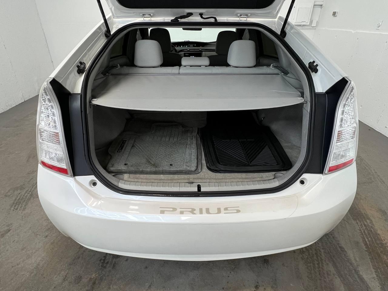 Toyota Prius Base 2010