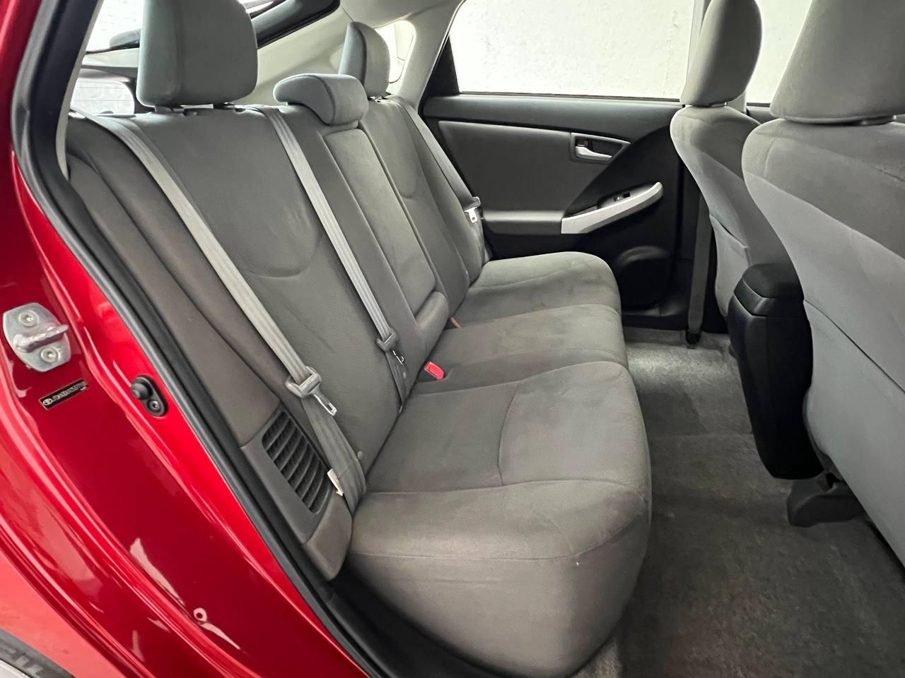 Toyota Prius Three 2012