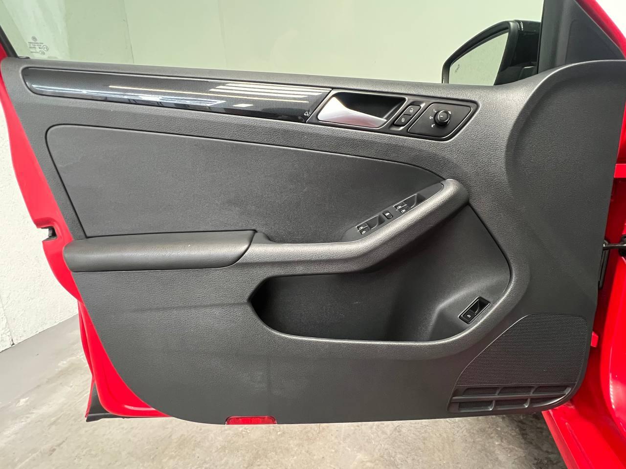 Volkswagen Jetta 1.8T SE Sport Auto 2018