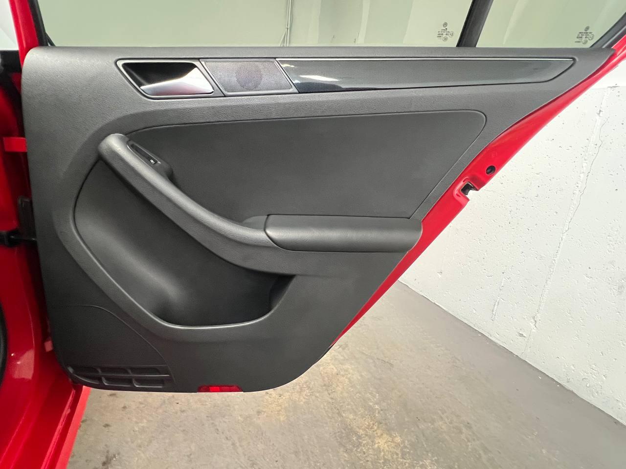 Volkswagen Jetta 1.8T SE Sport Auto 2018