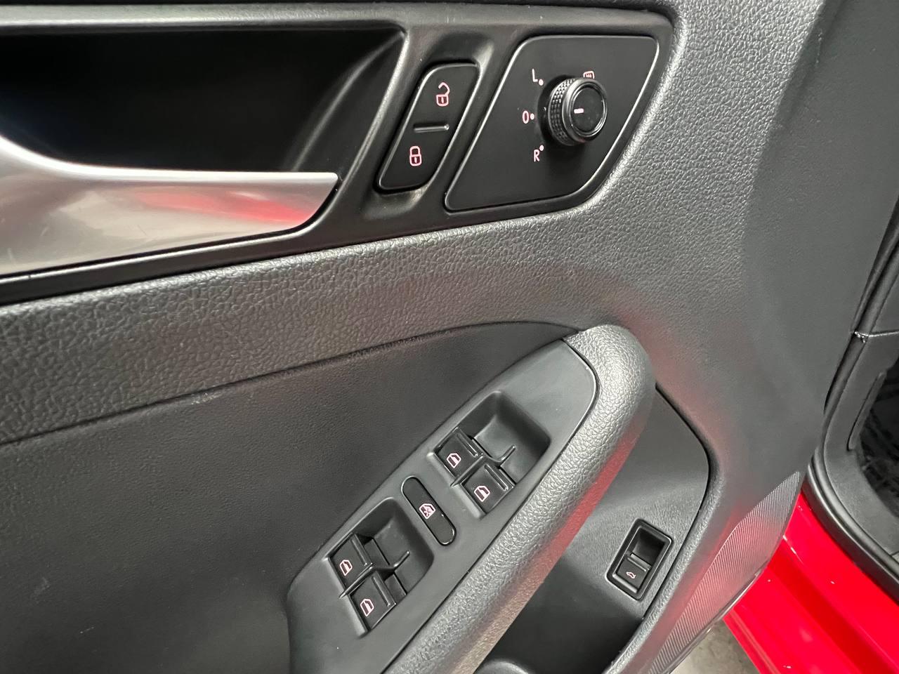 Volkswagen Jetta 1.8T SE Sport Auto 2018