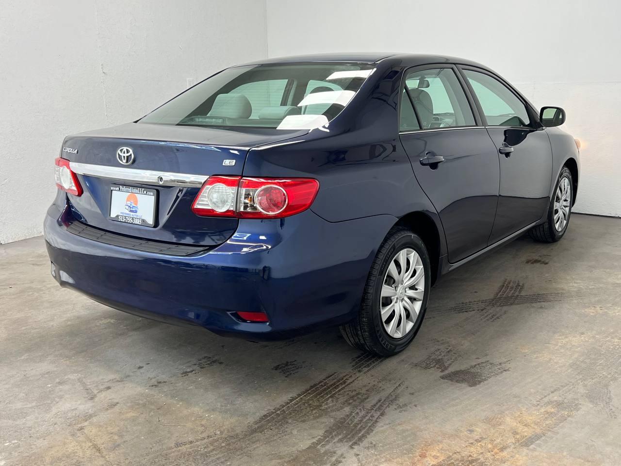 Toyota Corolla LE 2013