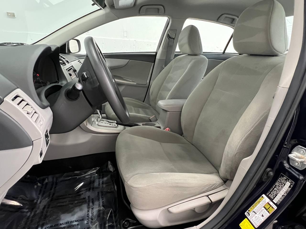 Toyota Corolla LE 2013