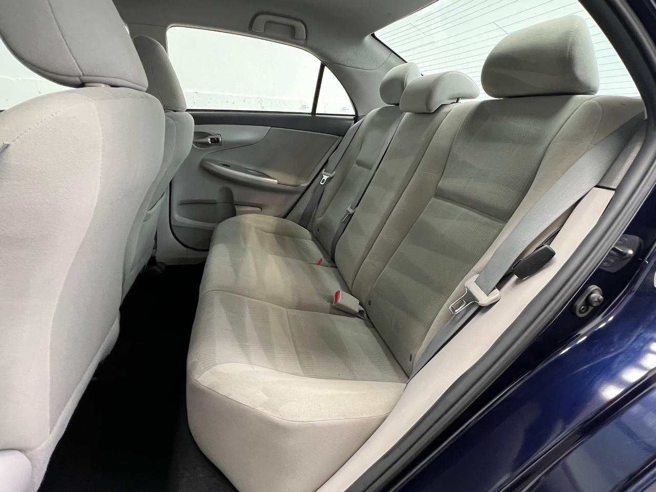 Toyota Corolla LE 2013