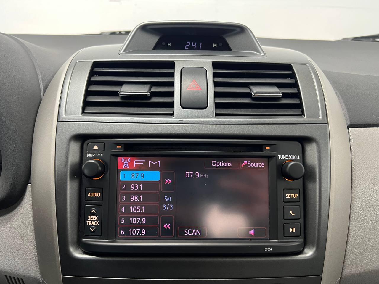 Toyota Corolla LE 2013