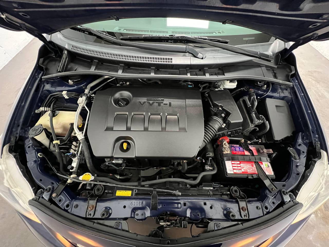 Toyota Corolla LE 2013