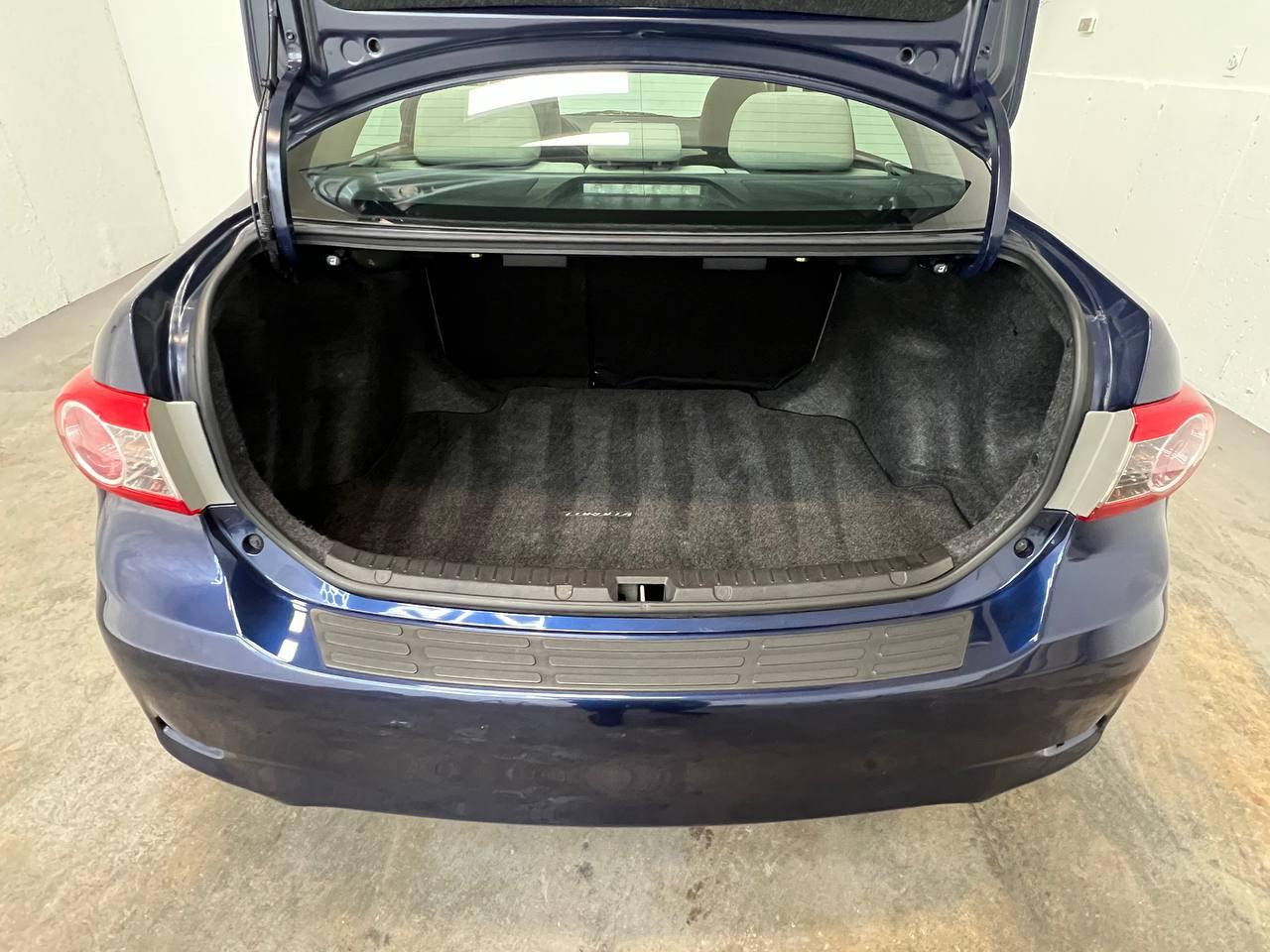 Toyota Corolla LE 2013