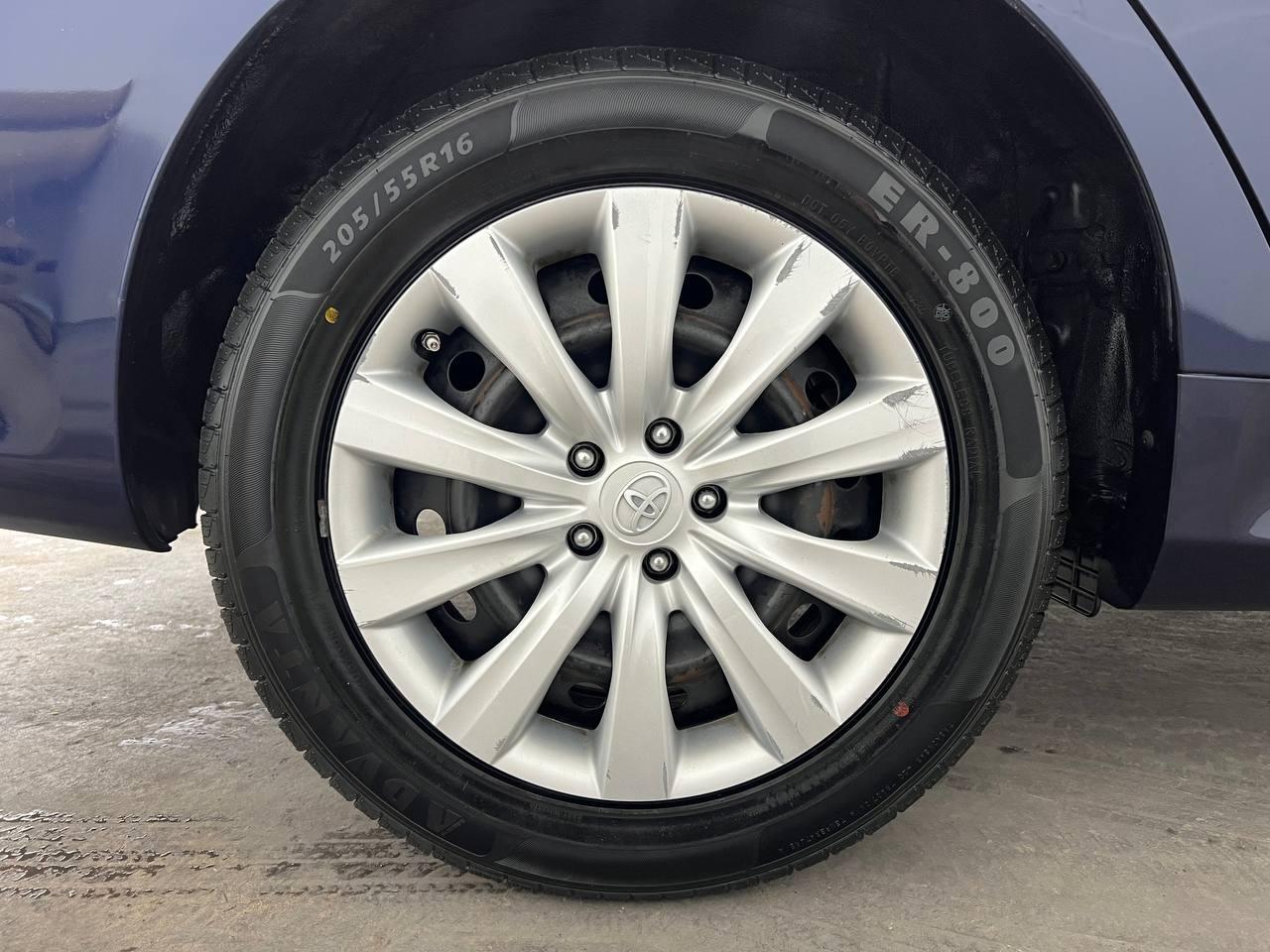 Toyota Corolla LE 2013