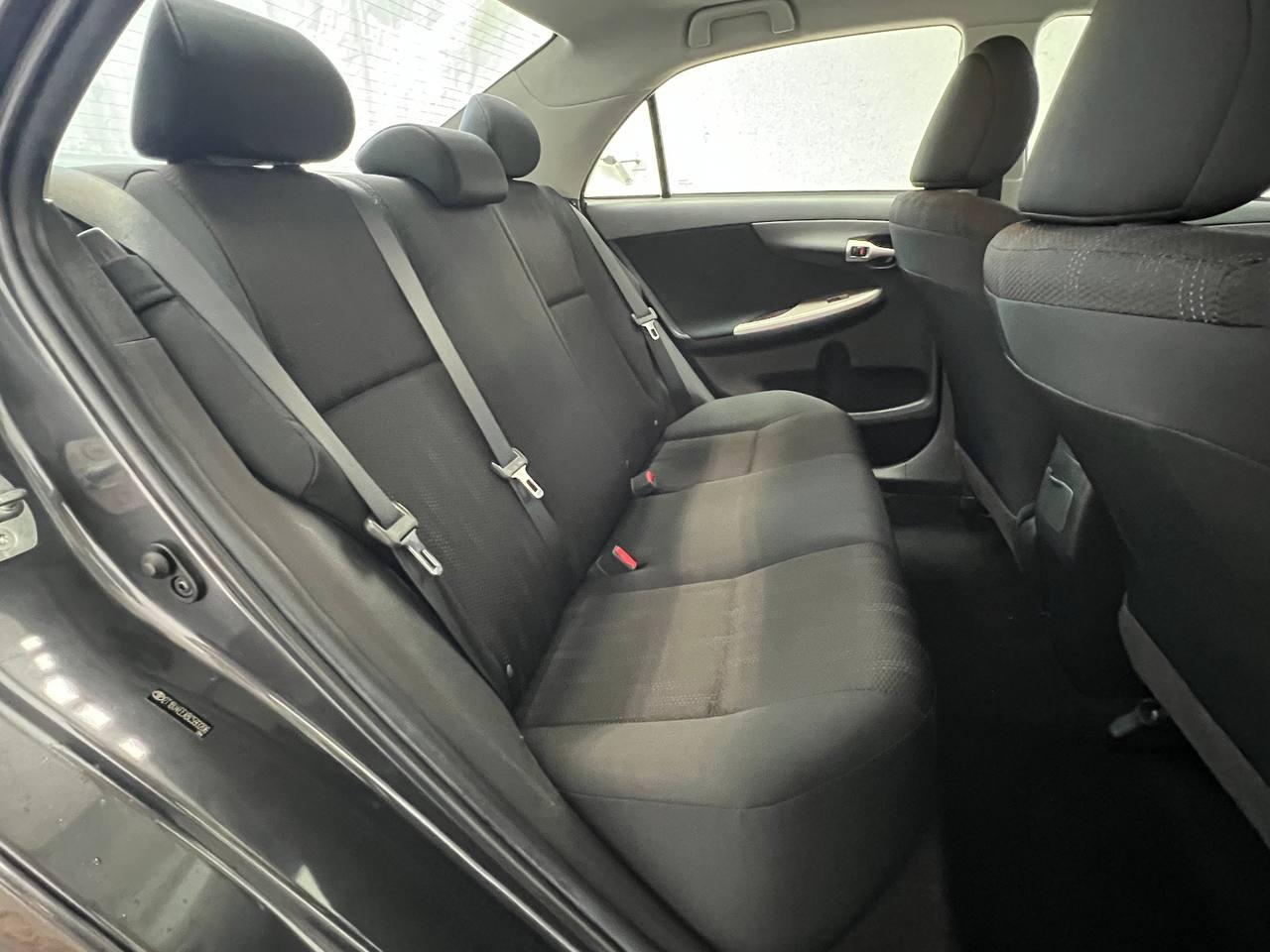 Toyota Corolla S 2011