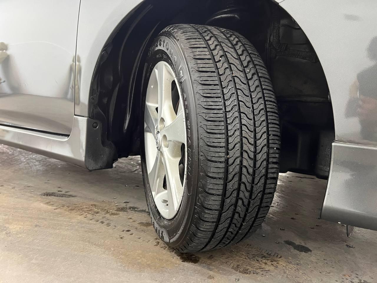 Toyota Corolla S 2011