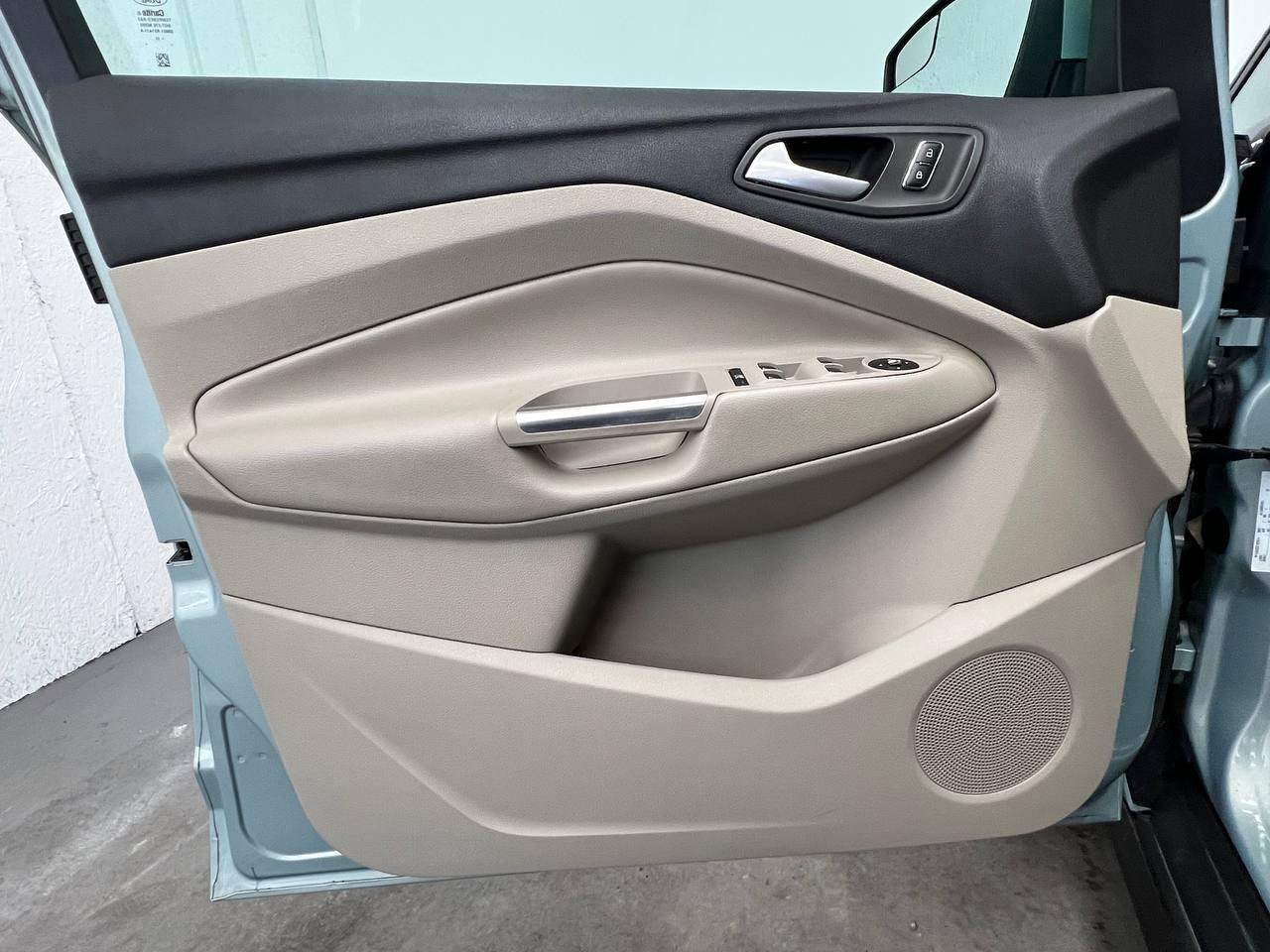 Ford C-Max Hybrid SEL 2013