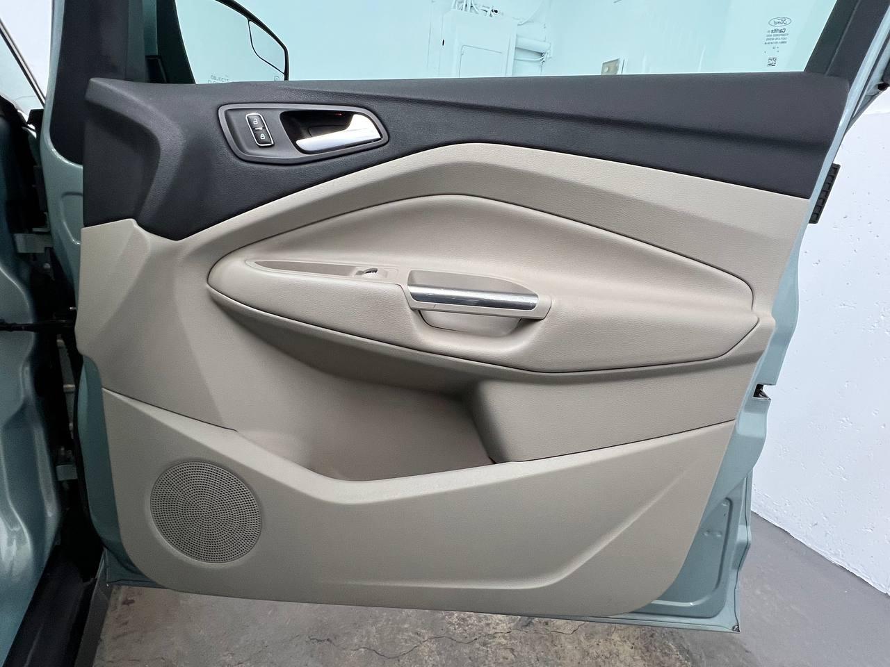 Ford C-Max Hybrid SEL 2013