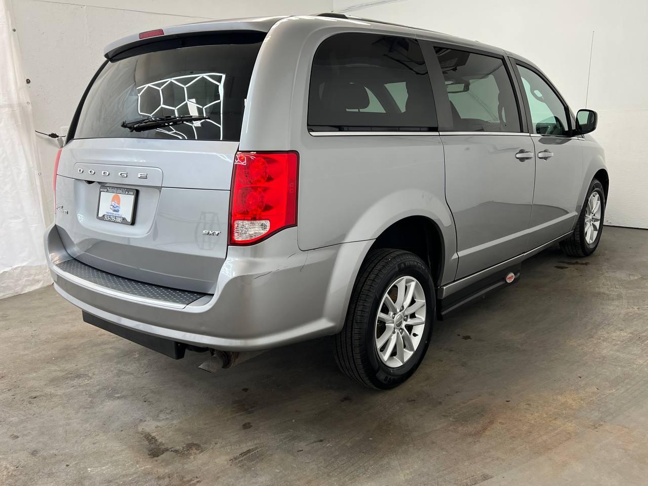 Dodge Grand Caravan SXT 2019