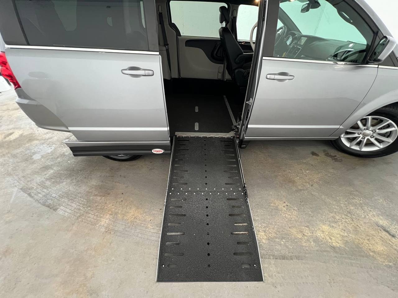 Dodge Grand Caravan SXT 2019