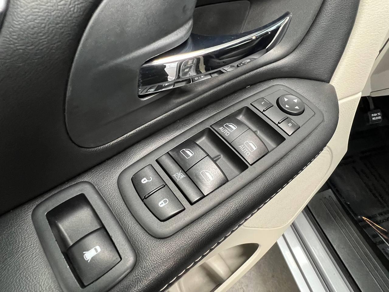 Dodge Grand Caravan SXT 2019