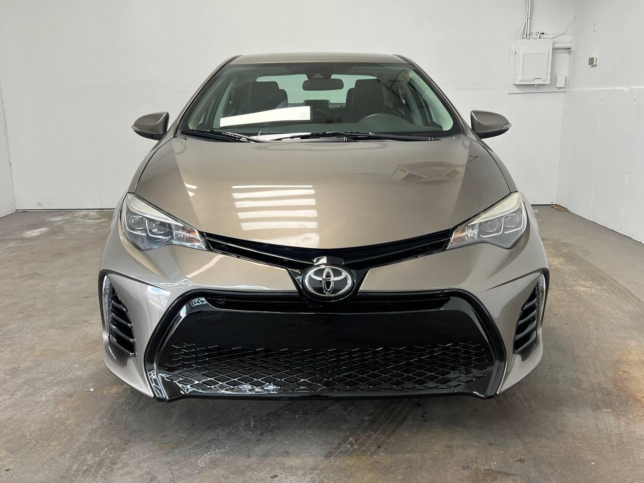 Toyota Corolla 50th Anniversary Special Edition CVT (Natl) 2017