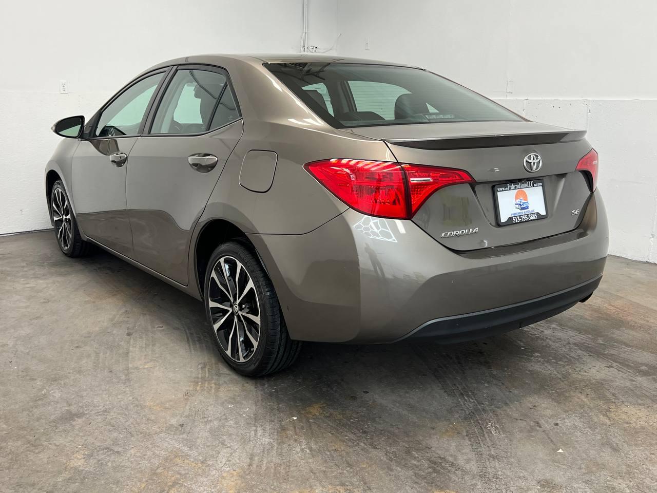 Toyota Corolla 50th Anniversary Special Edition CVT (Natl) 2017