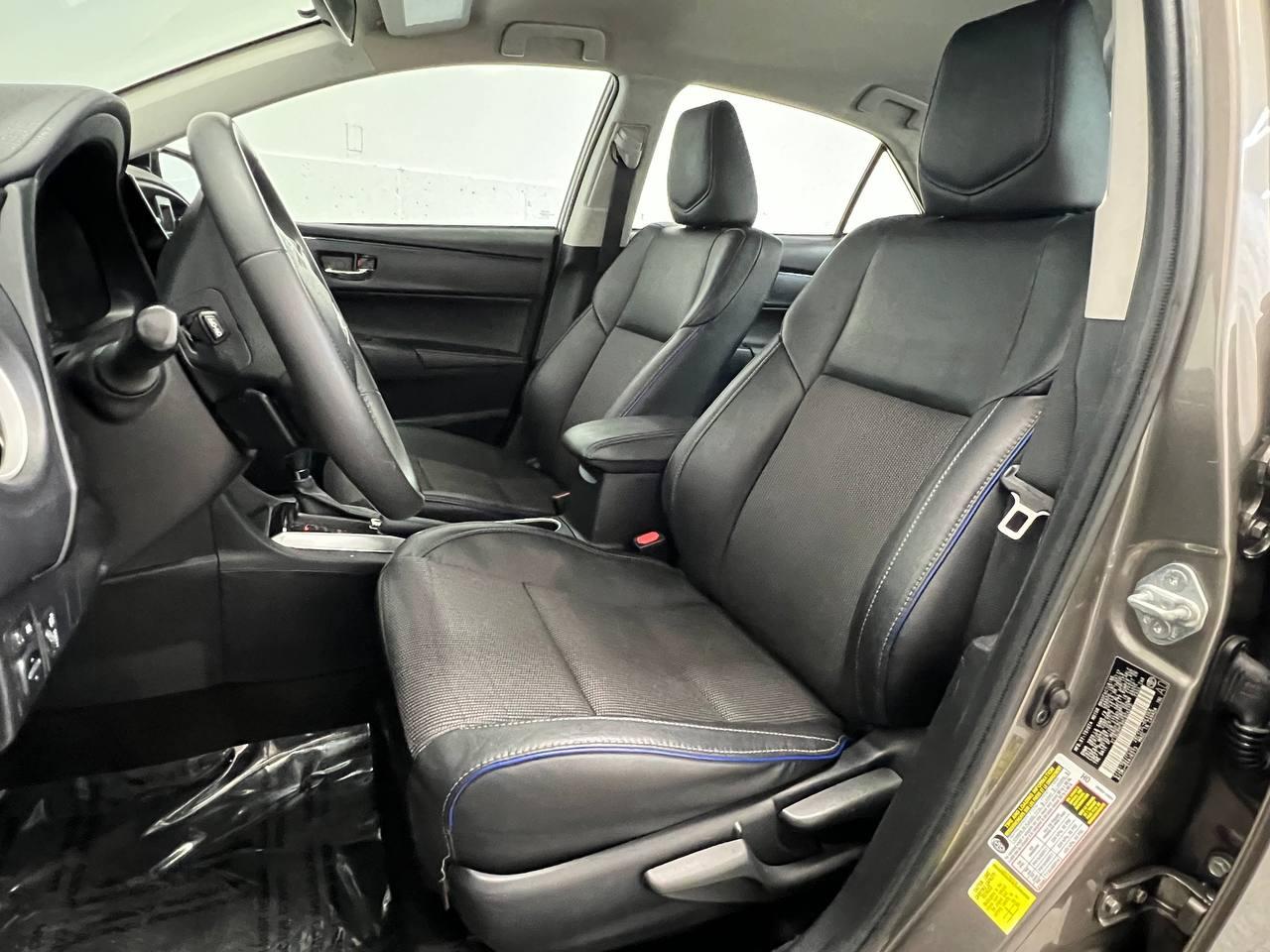 Toyota Corolla 50th Anniversary Special Edition CVT (Natl) 2017