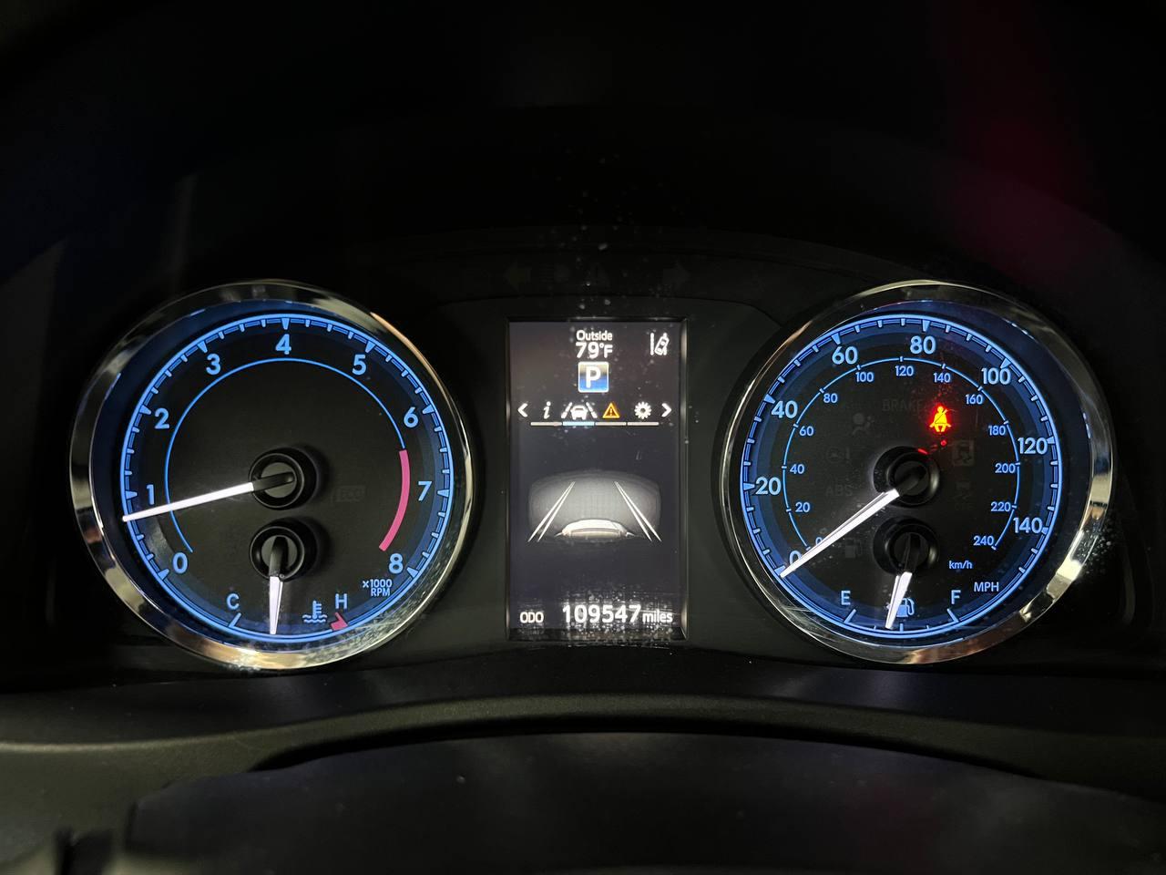 Toyota Corolla 50th Anniversary Special Edition CVT (Natl) 2017