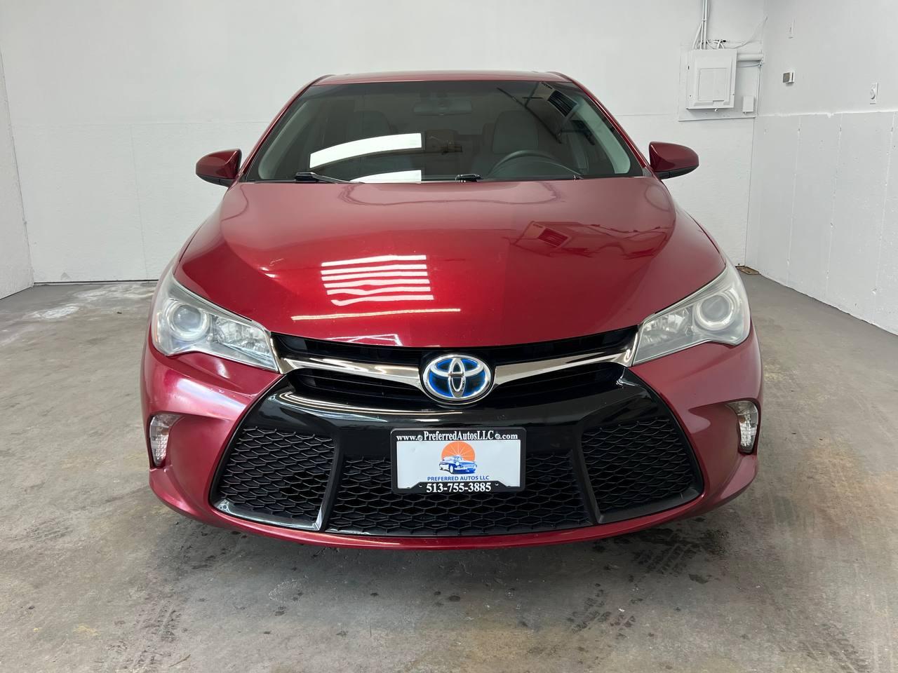 Toyota Camry Hybrid SE 2015