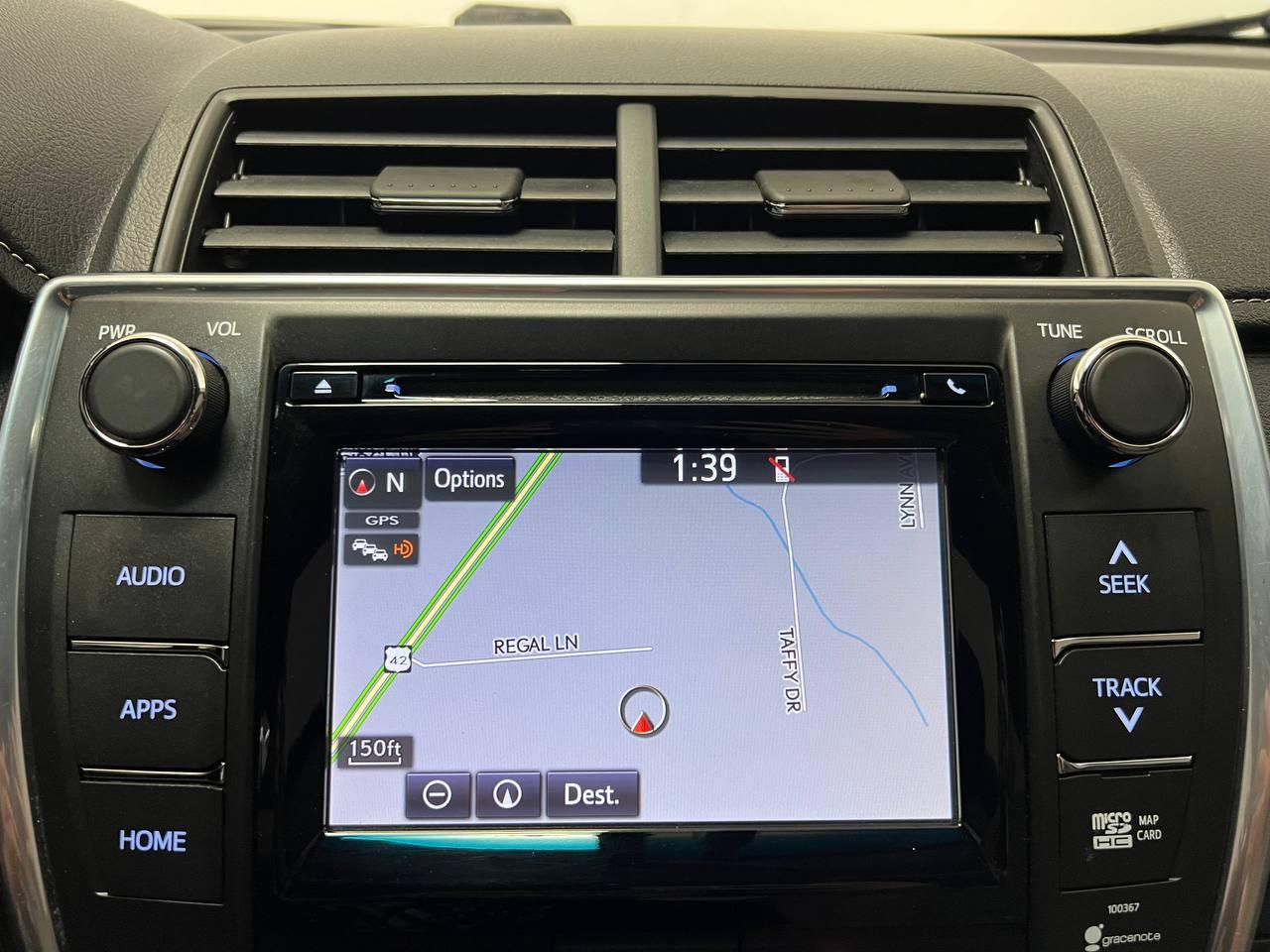 Toyota Camry Hybrid SE 2015