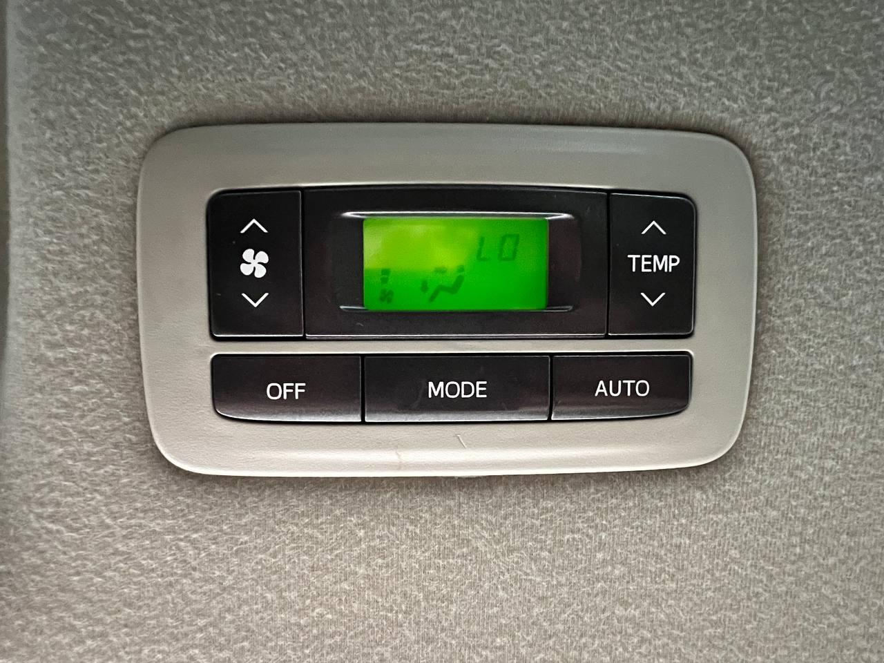 Toyota Sienna XLE 2013